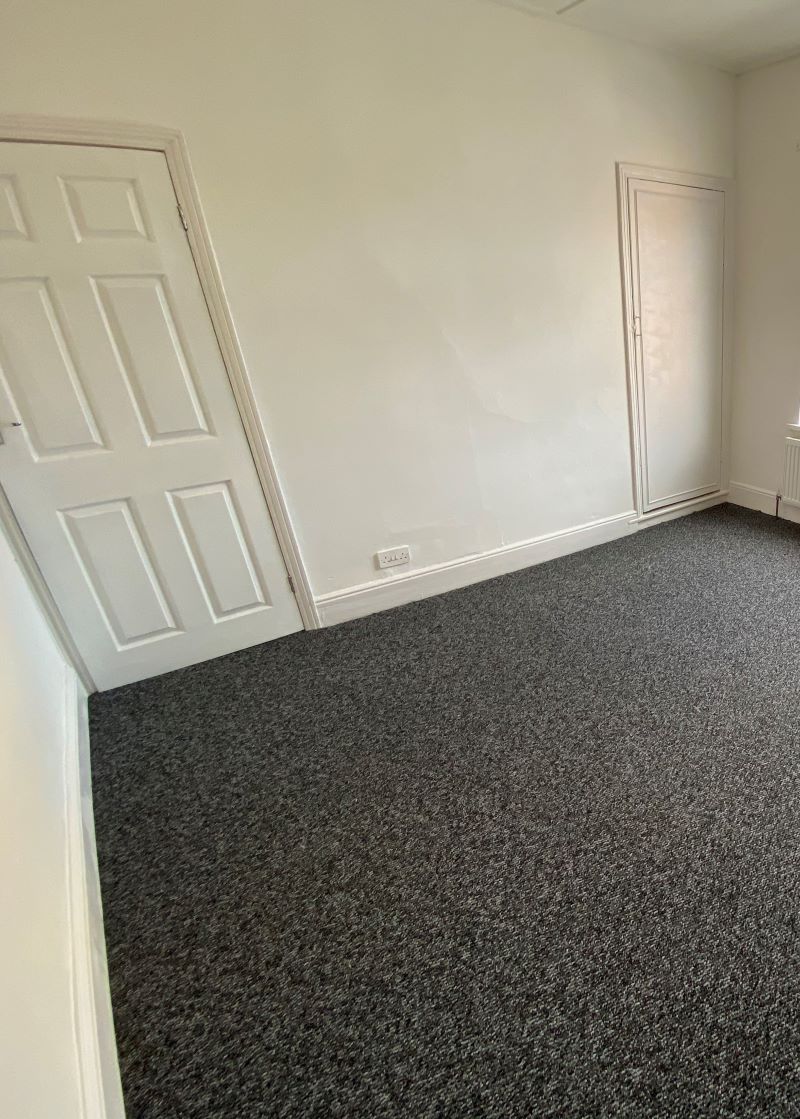 2 bedroom mid terraced house in County Durham