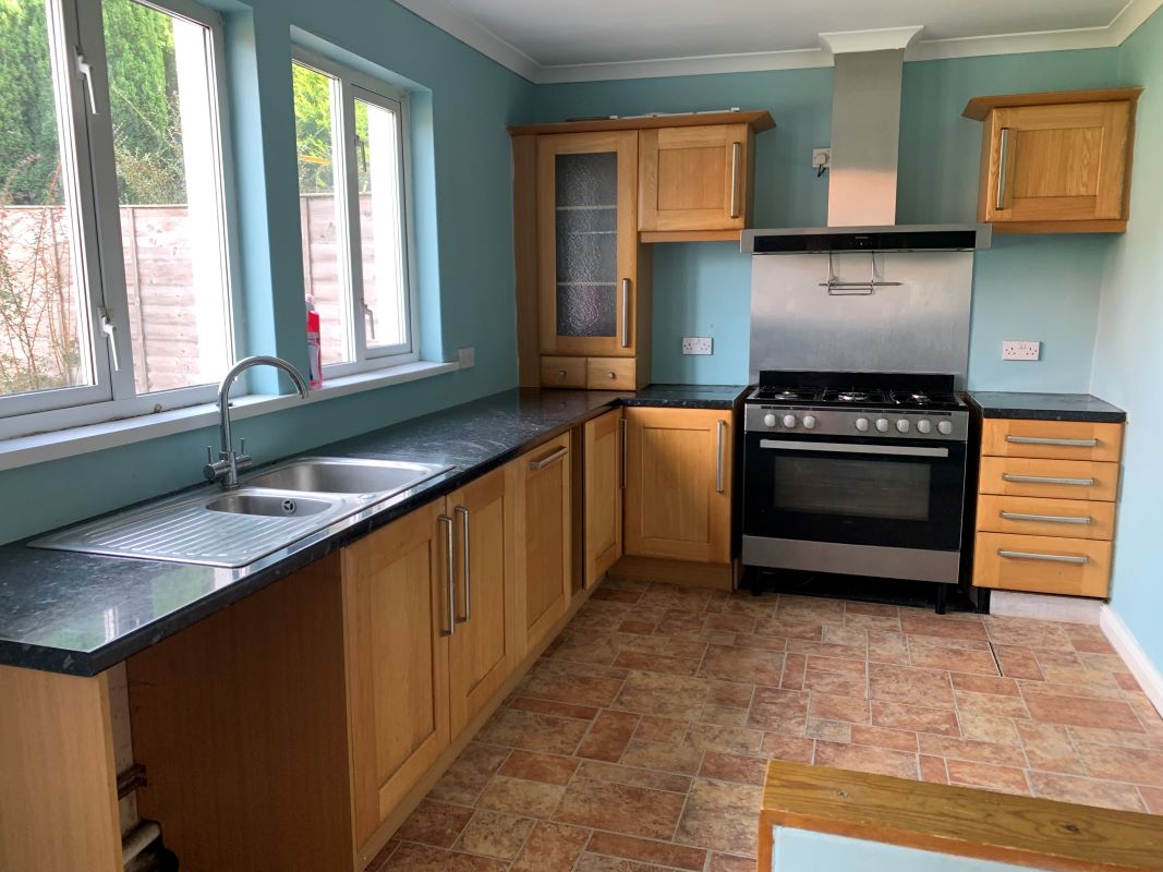 3 bedroom semi detached house in Walsall
