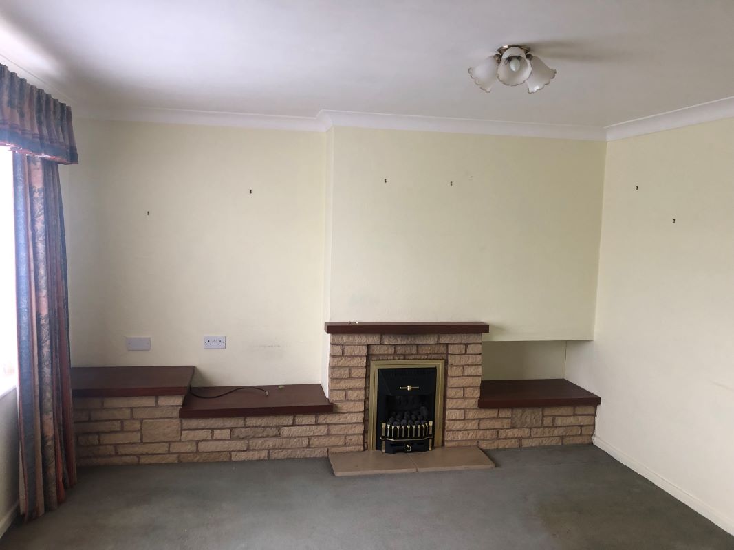 3 bedroom semi detached house in Stratford-upon-Avon
