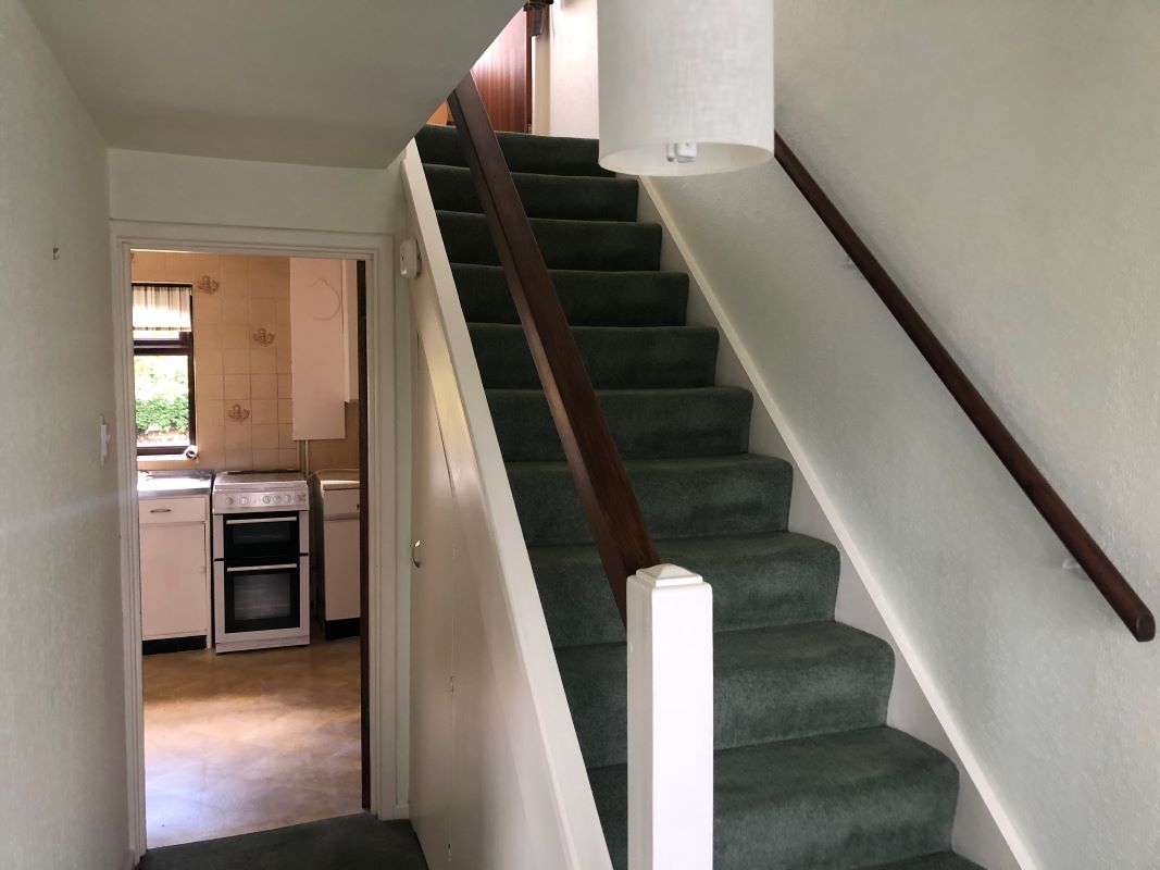 3 bedroom semi detached house in Stratford-upon-Avon