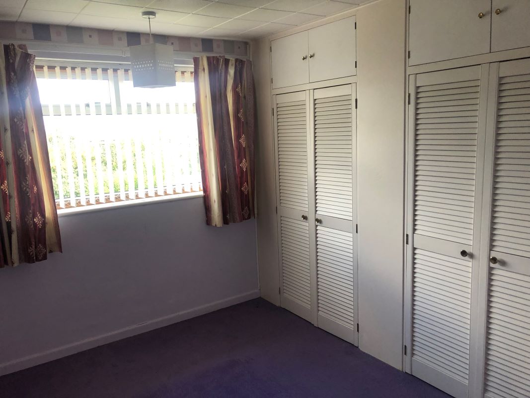3 bedroom semi detached house in Stratford-upon-Avon