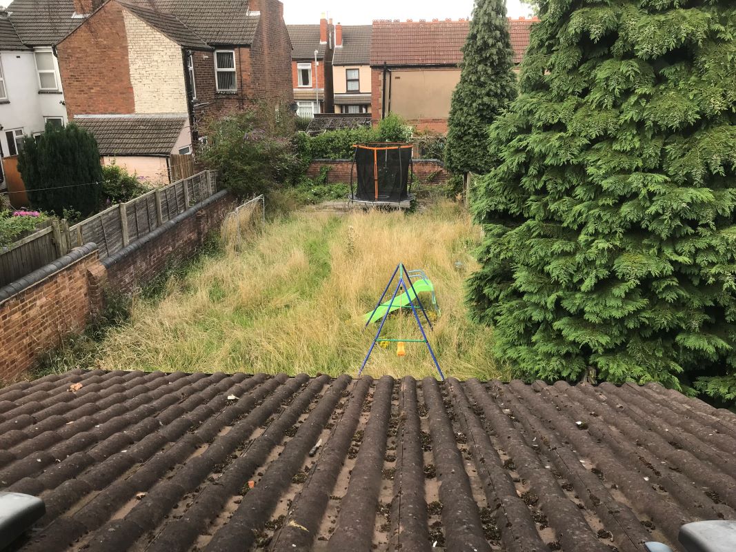 5 bedroom semi detached house in Wolverhampton