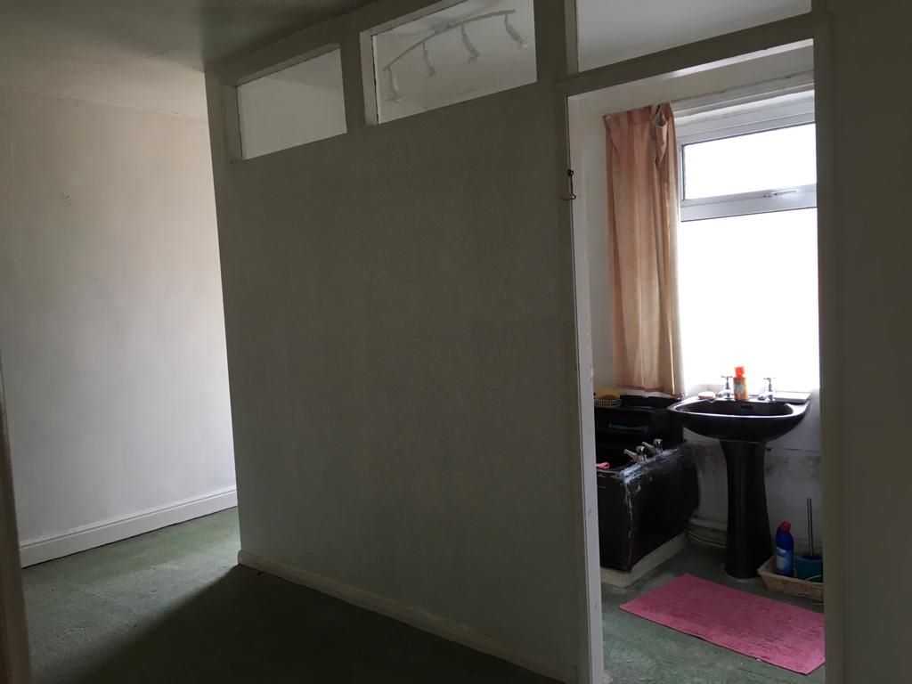 2 bedroom end terraced house in Chesterfield