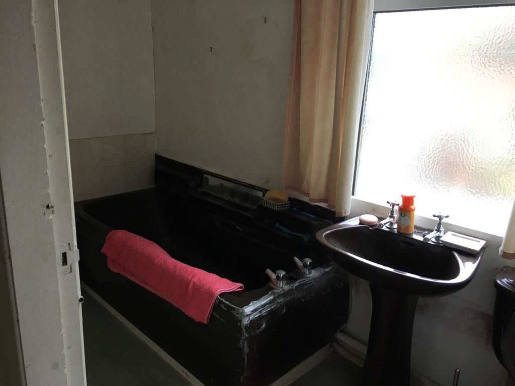 2 bedroom end terraced house in Chesterfield