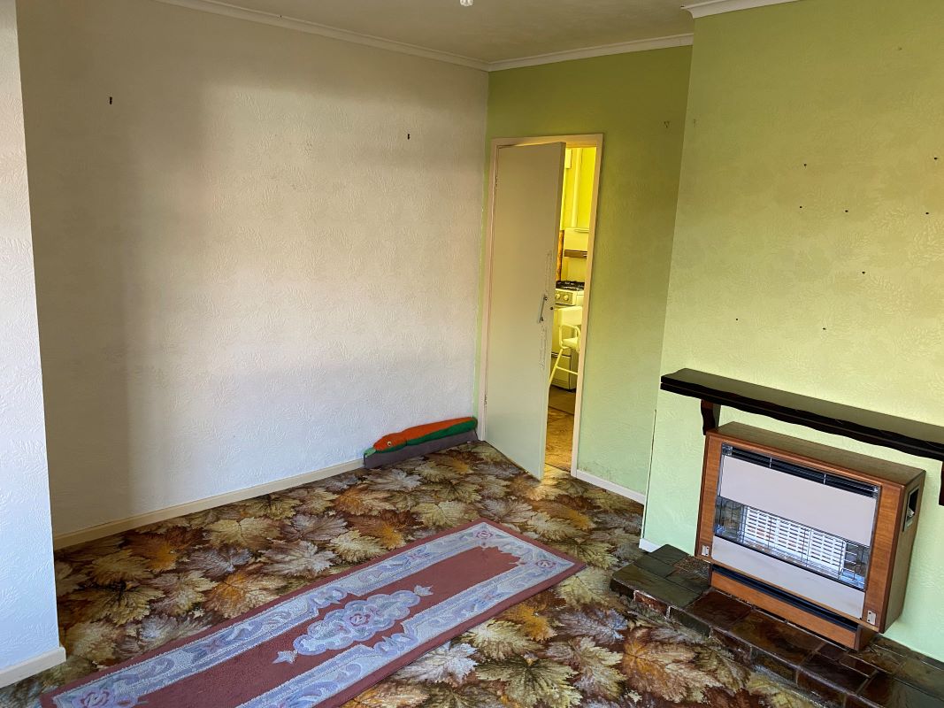 3 bedroom semi detached house in Wolverhampton