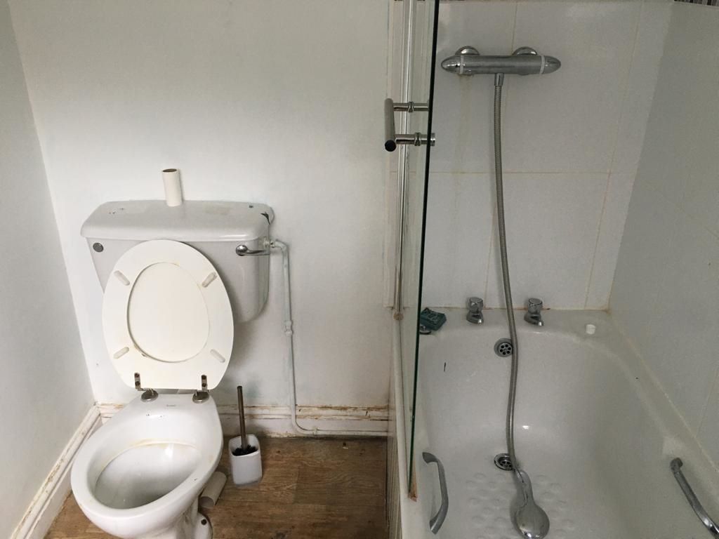 3 bedroom mid terraced house in Worksop