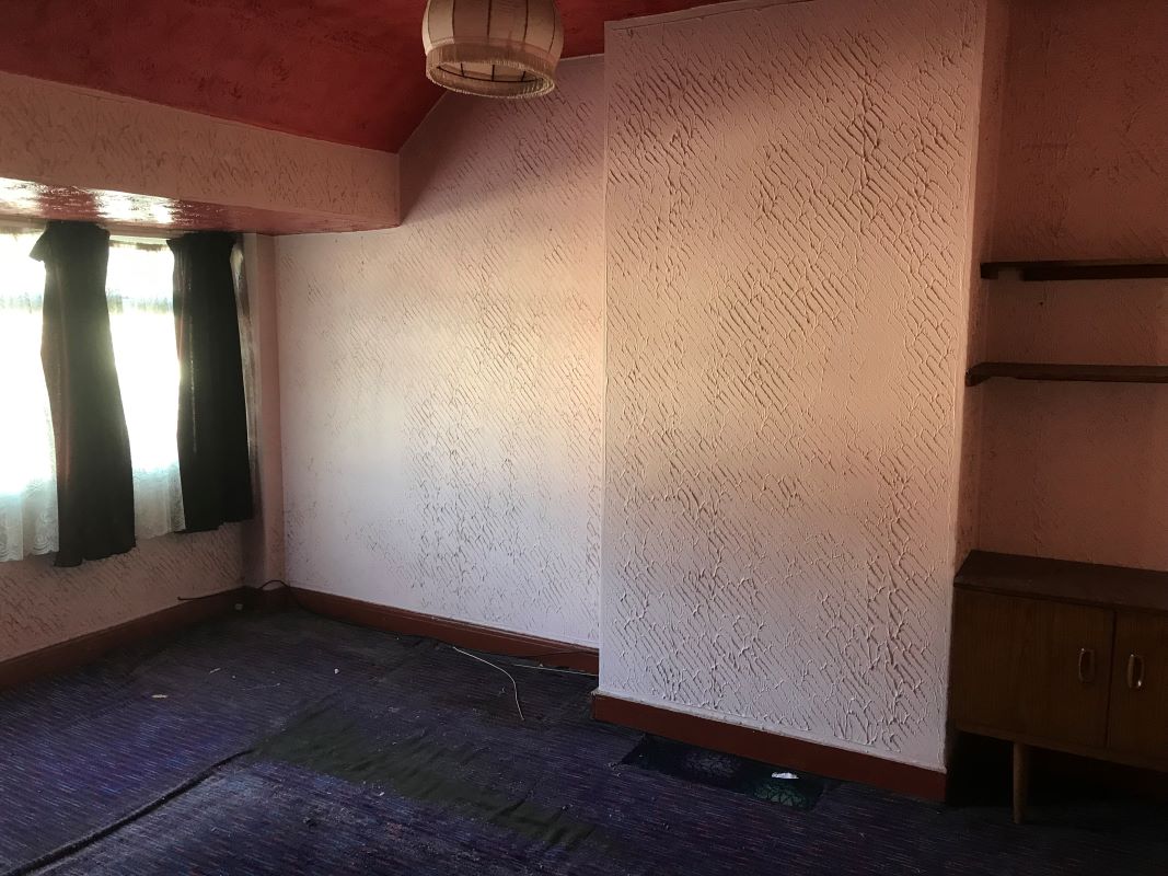 3 bedroom semi detached house in Wolverhampton