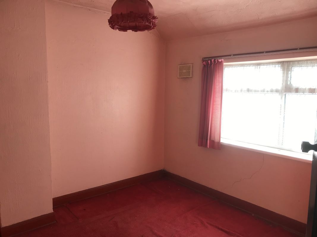 3 bedroom semi detached house in Wolverhampton