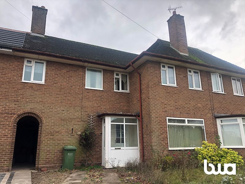 3 bedroom mid terraced house in Solihull