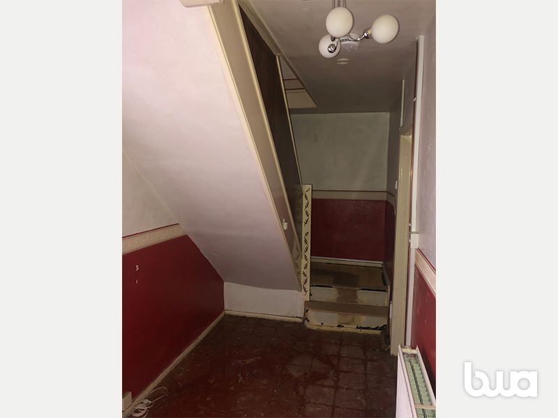 3 bedroom mid terraced house in Solihull