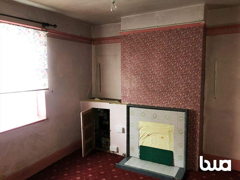 3 bedroom mid terraced property in Cheltenham