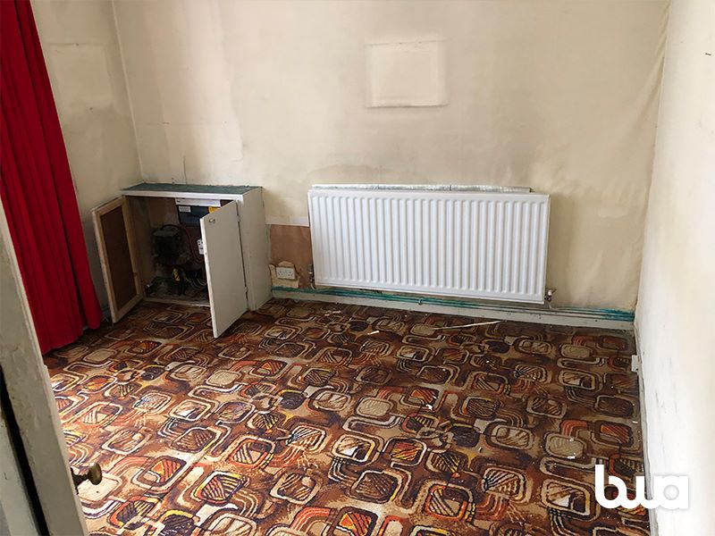 3 bedroom mid terraced house in Wolverhampton