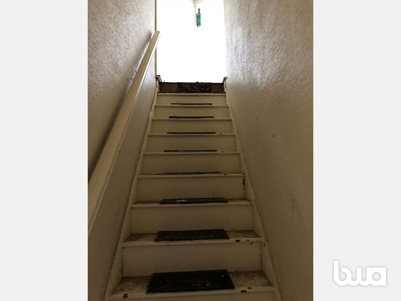 3 bedroom mid terraced house in Wolverhampton