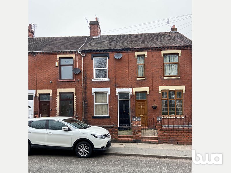 2 bedroom mid terraced house in Stoke on Trent