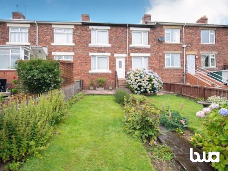 2 bedroom mid terraced house in County Durham