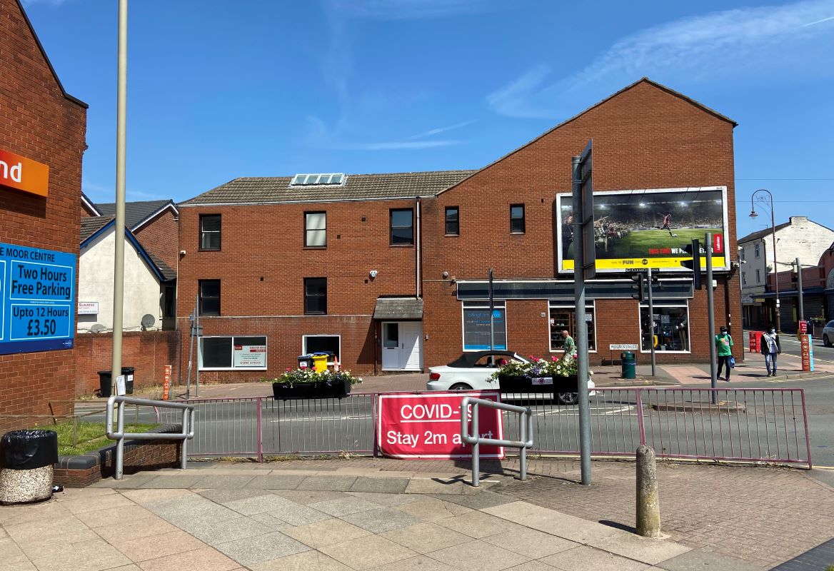 Freehold mixed use town centre property in Brierley Hill