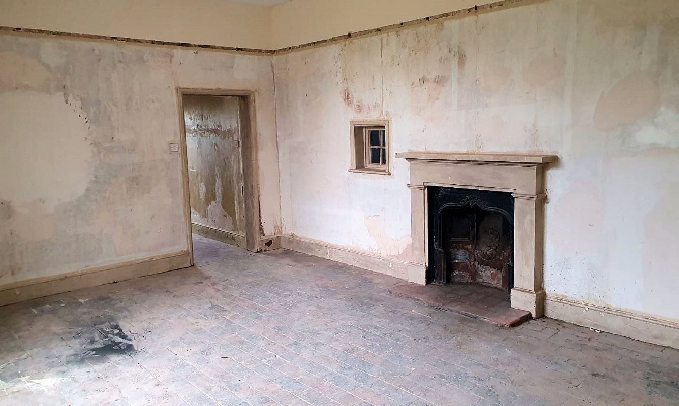 8 bedroom Georgian farmhouse in Stafford
