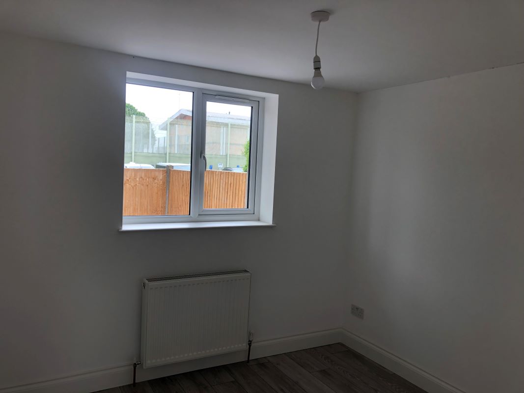 3 bedroom end terraced bungalow in Lichfield