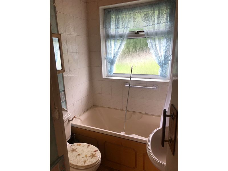 3 bedroom semi detached house in Birmingham