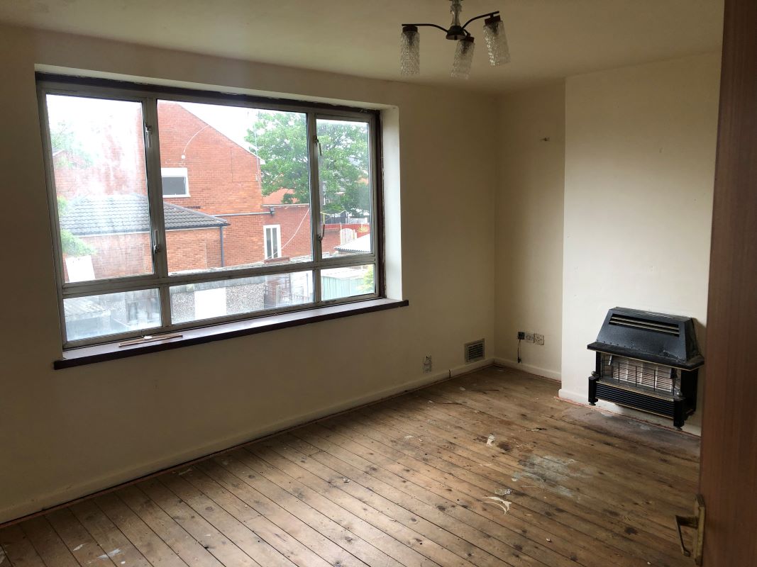 4 bedroom end terraced house in Oldbury