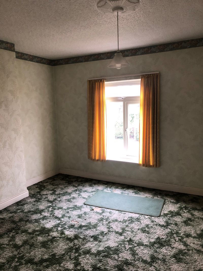 3 bedroom mid terraced house in Tamworth