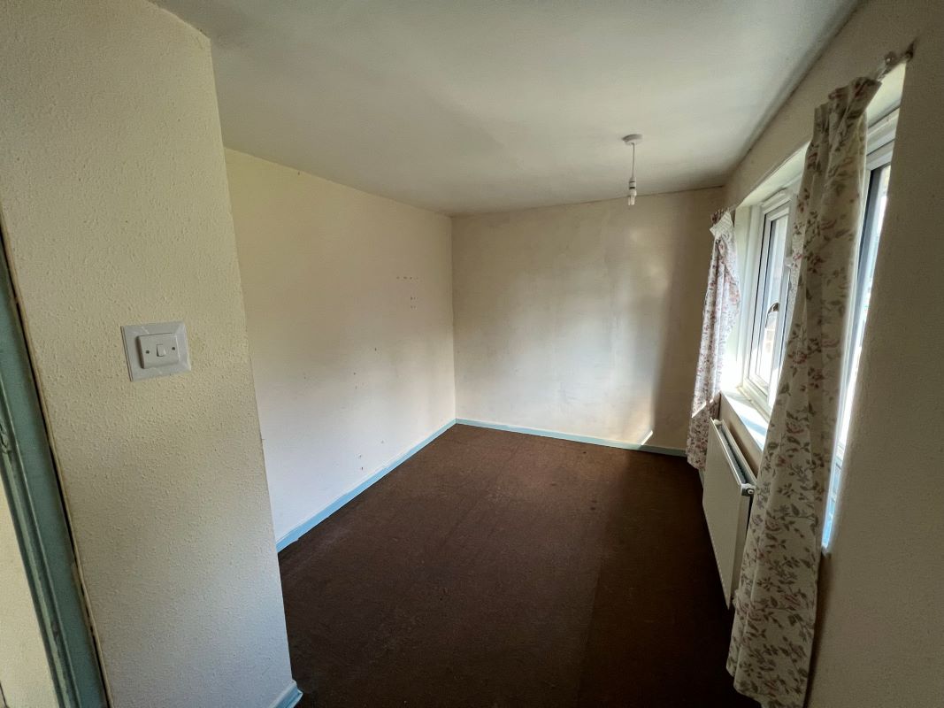 3 bedroom semi detached house in Stoke-on-Trent