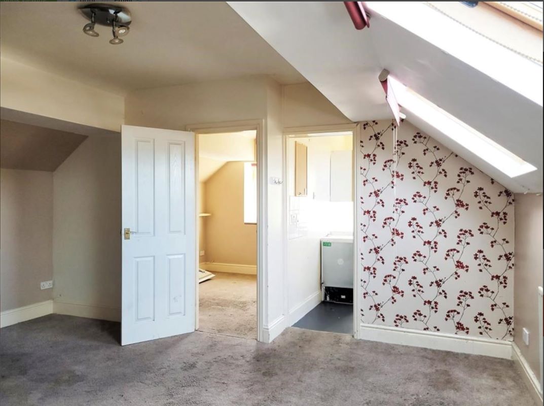 1 bedroom self-contained flat in Rugeley