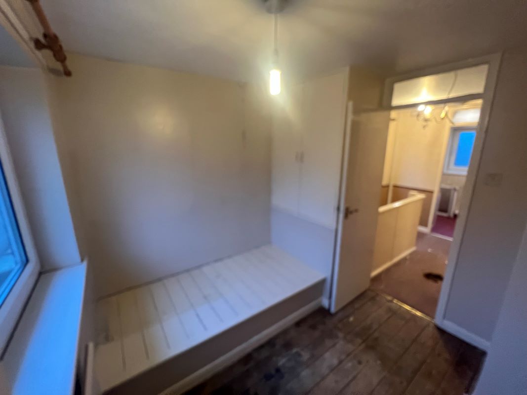 2 bedroom semi detached house in Old Whittington, Chesterfield