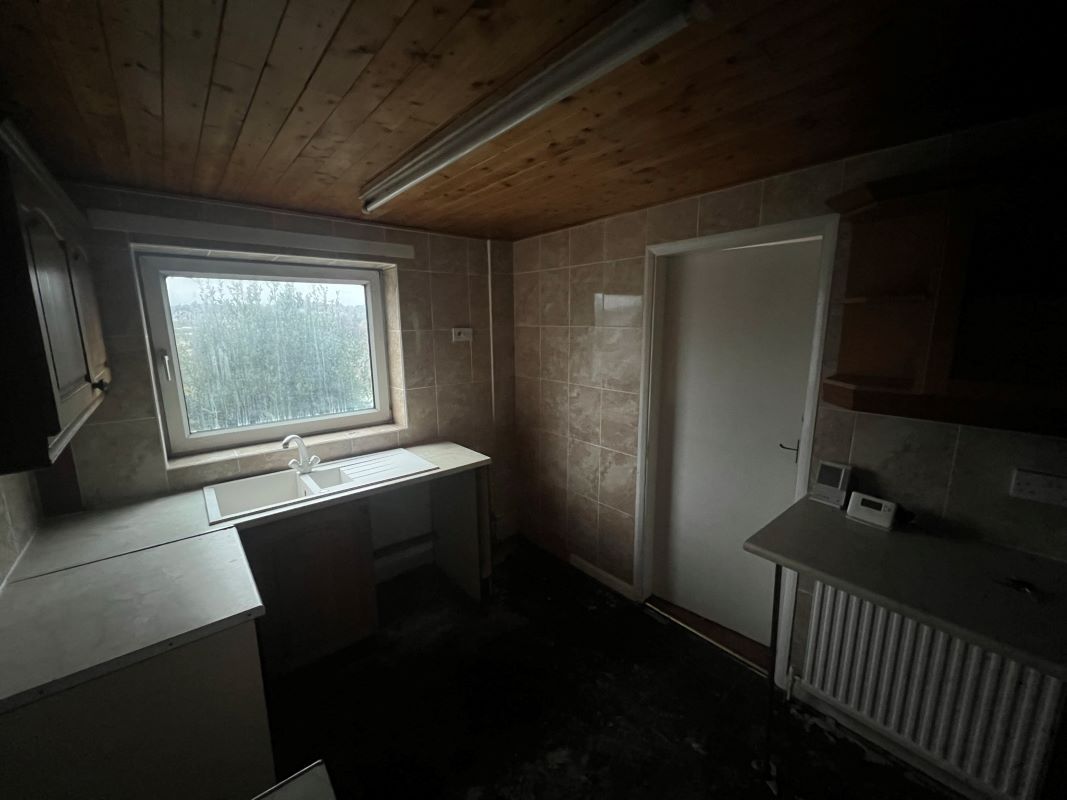 2 bedroom semi detached house in Old Whittington, Chesterfield