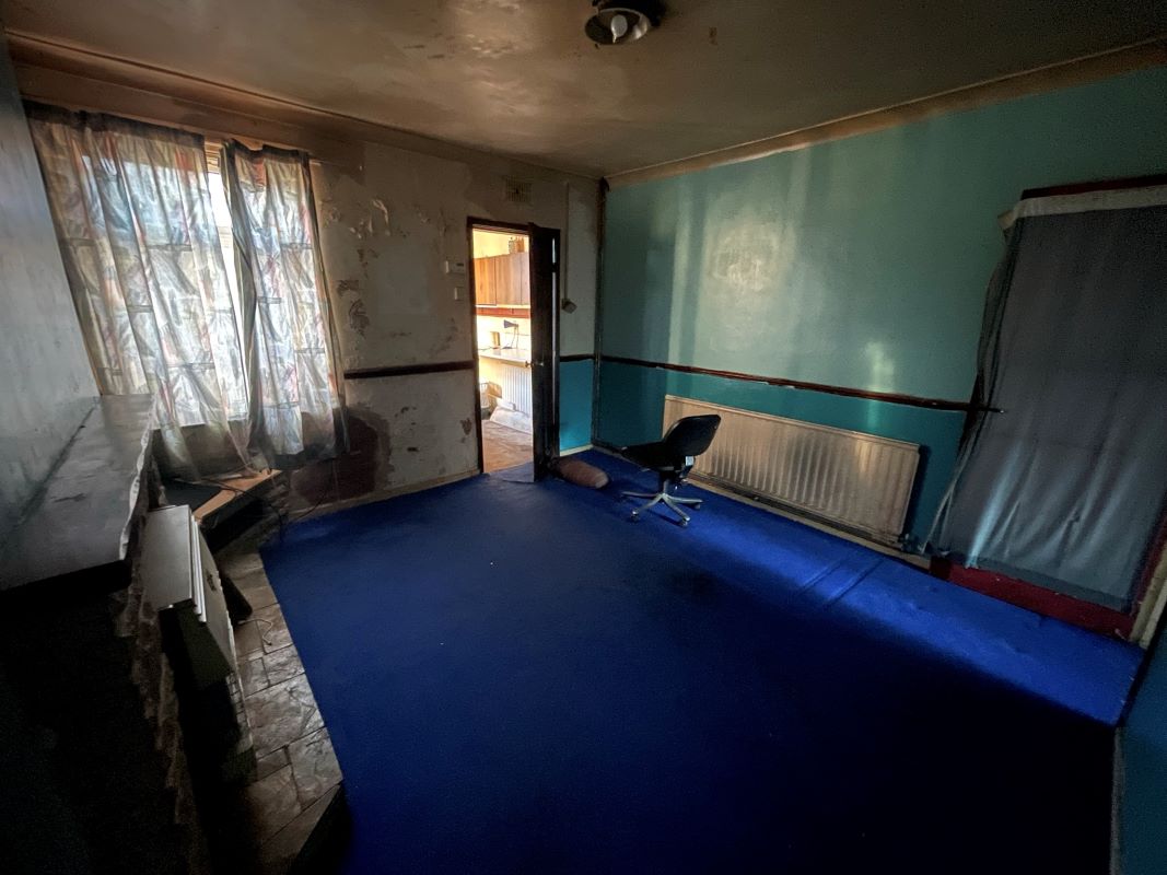 2 bedroom semi detached house in Sutton in Ashfield