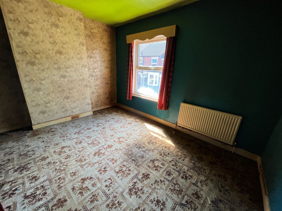 2 bedroom end terraced house in Swadlincote