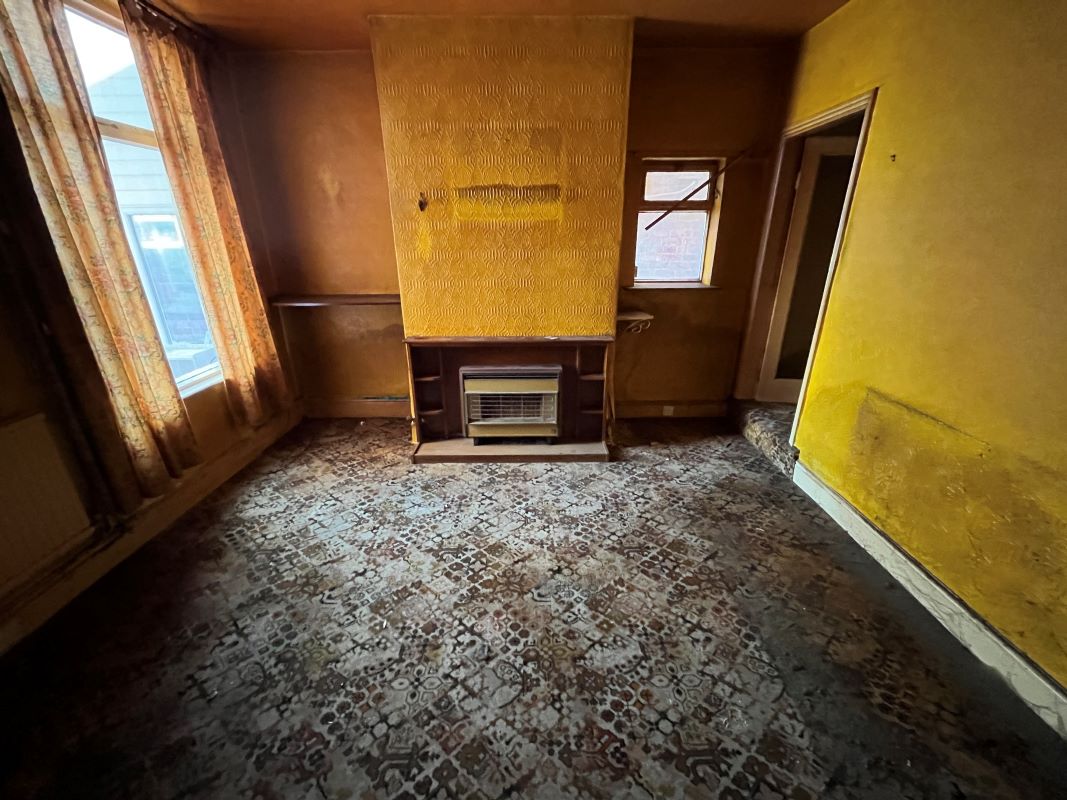 2 bedroom end terraced house in Swadlincote