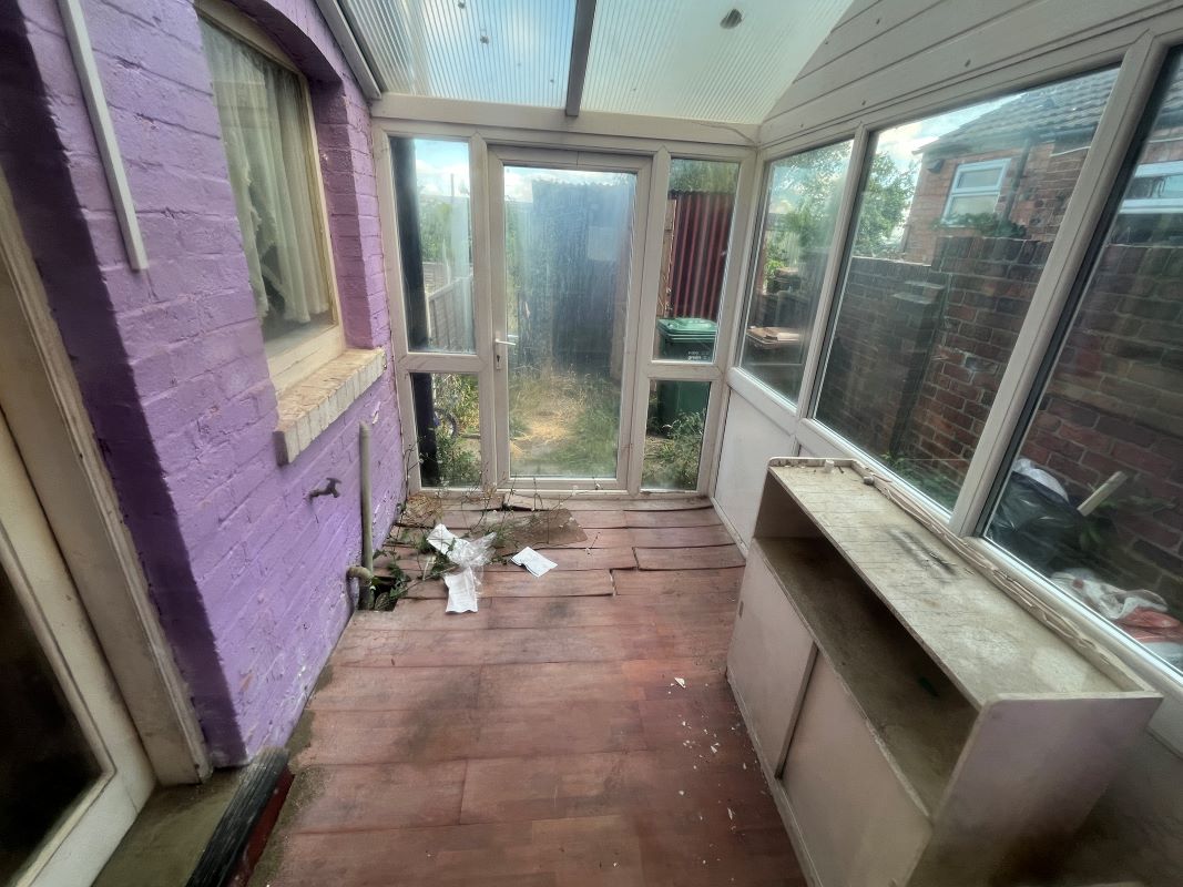 2 bedroom end terraced house in Swadlincote
