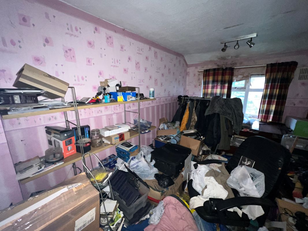 3 bedroom semi detached house in Wolverhampton