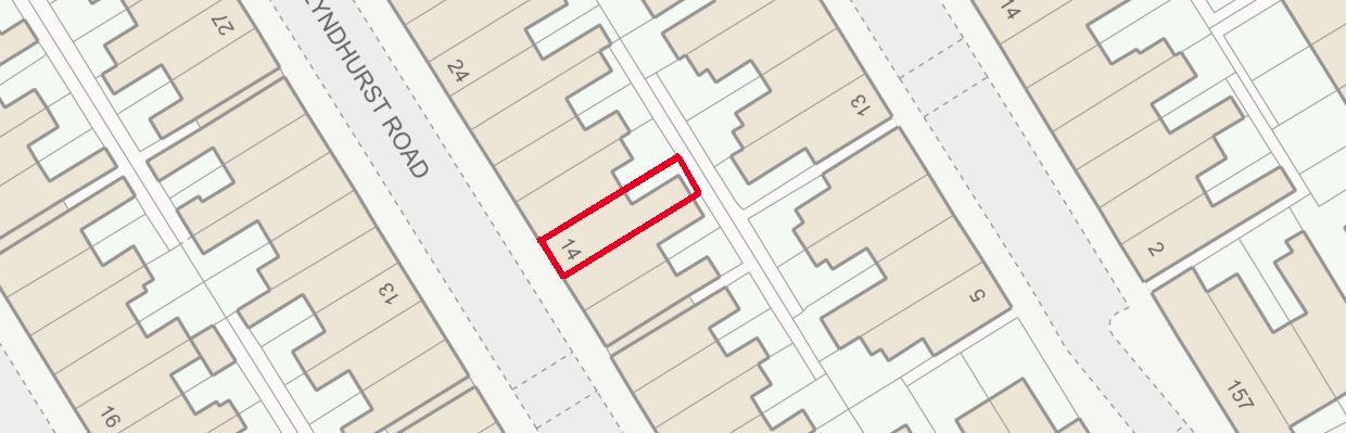 3 bedroom mid terraced house in Nottingham