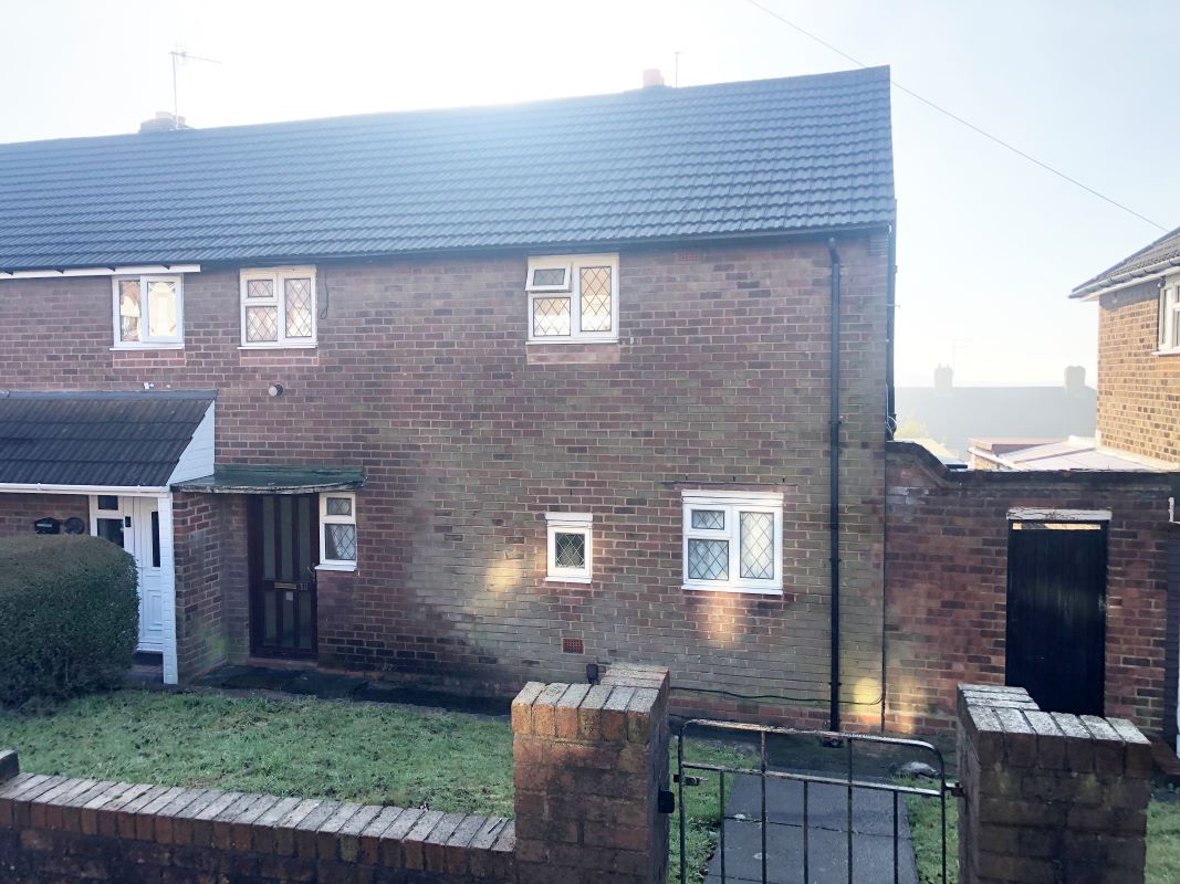 3 bedroom semi detached house in Rowley Regis 