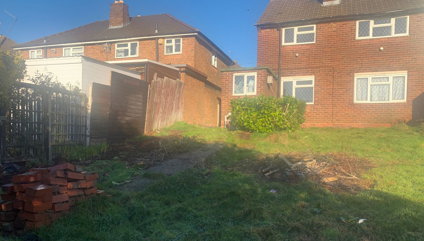 3 bedroom semi detached house in Rowley Regis 