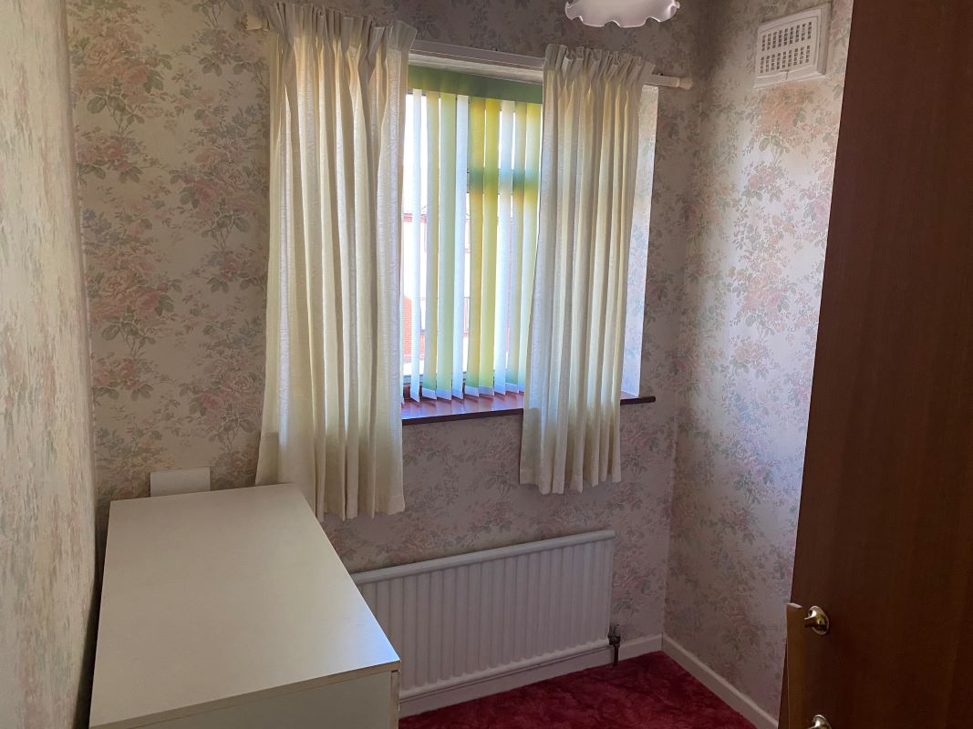 3 bedroom semi detached house in Wolverhampton