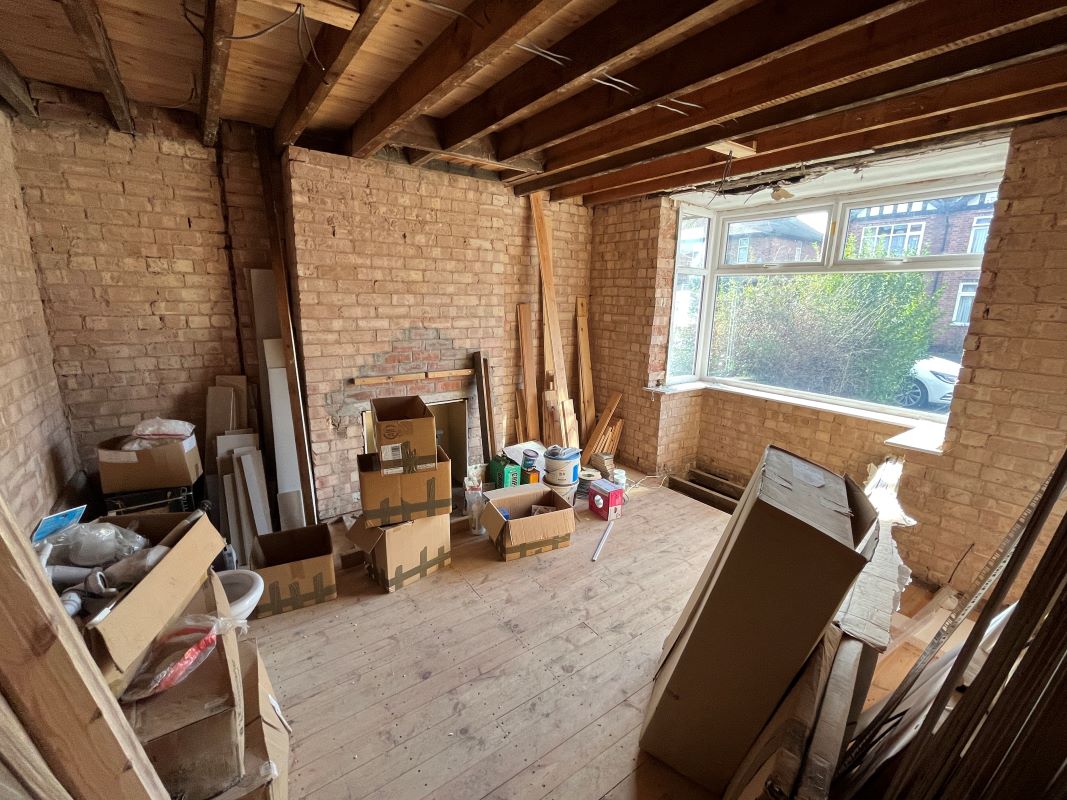3 bedroom semi detached house in Long Eaton, Notts.