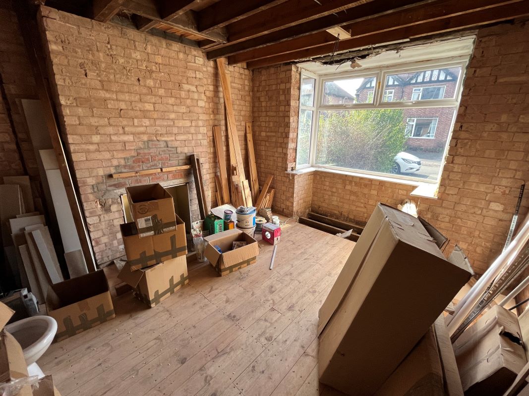 3 bedroom semi detached house in Long Eaton, Notts.