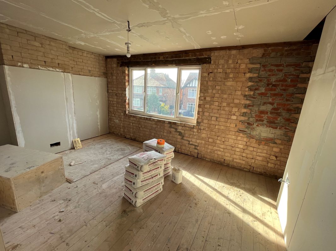 3 bedroom semi detached house in Long Eaton, Notts.