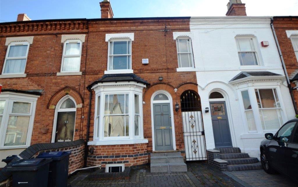 3 bedroom mid terraced house in Harborne