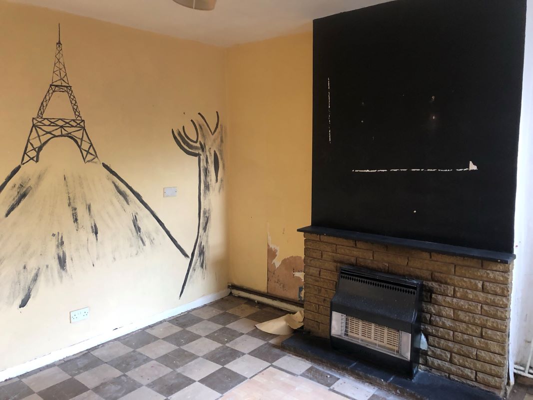 2 bedroom end terraced house in Dudley