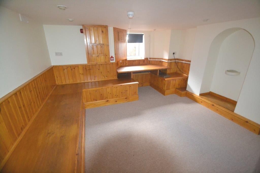 3 bedroom mid terraced house in Harborne