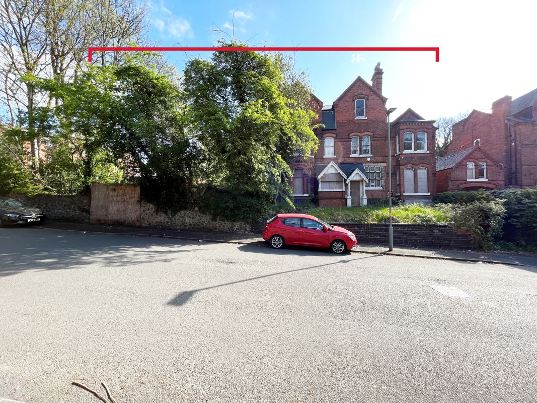 8 bedroom three storey detached house in Harborne