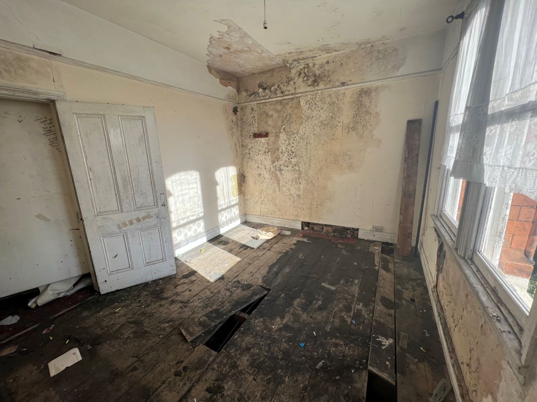 8 bedroom three storey detached house in Harborne