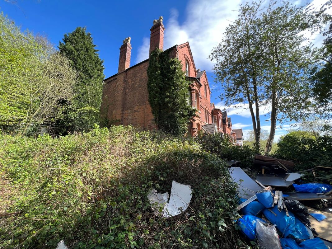 8 bedroom three storey detached house in Harborne