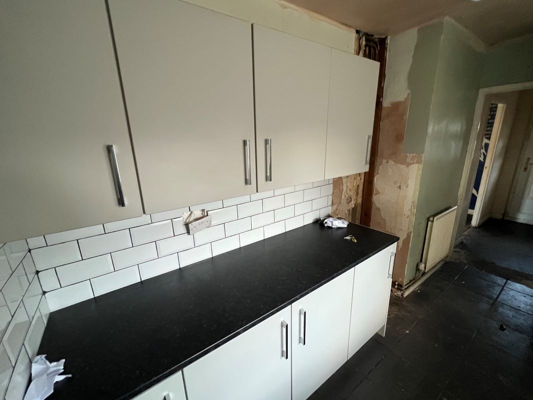 2 bedroom semi detached house in Rhodesia, Worksop, Notts.
