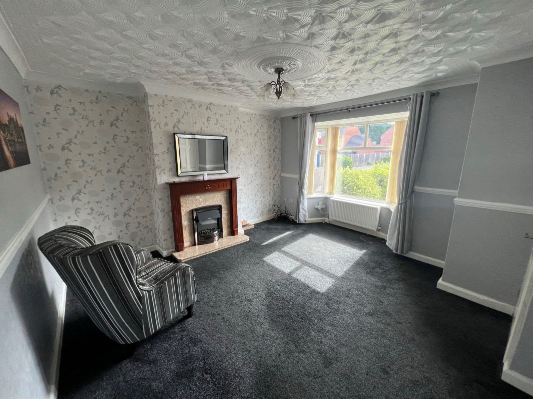3 bedroom detached house in Walsall