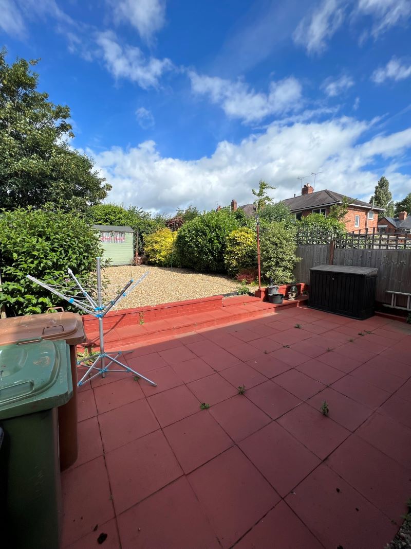 3 bedroom detached house in Walsall